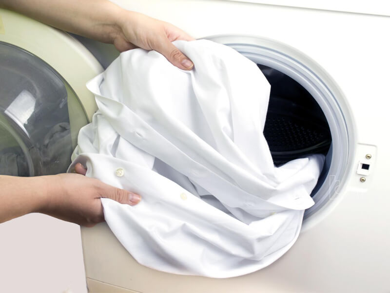 Đồng phục có giặt máy được không?