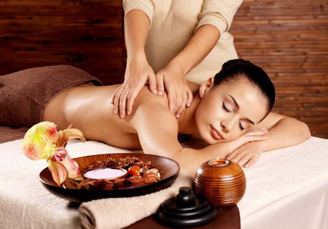 Khăn trùm chân được sử dụng nhiều trong spa