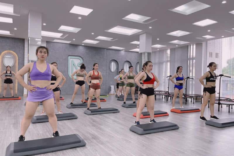 In áo đồng phục Aerobic chất lượng, không rườm rà