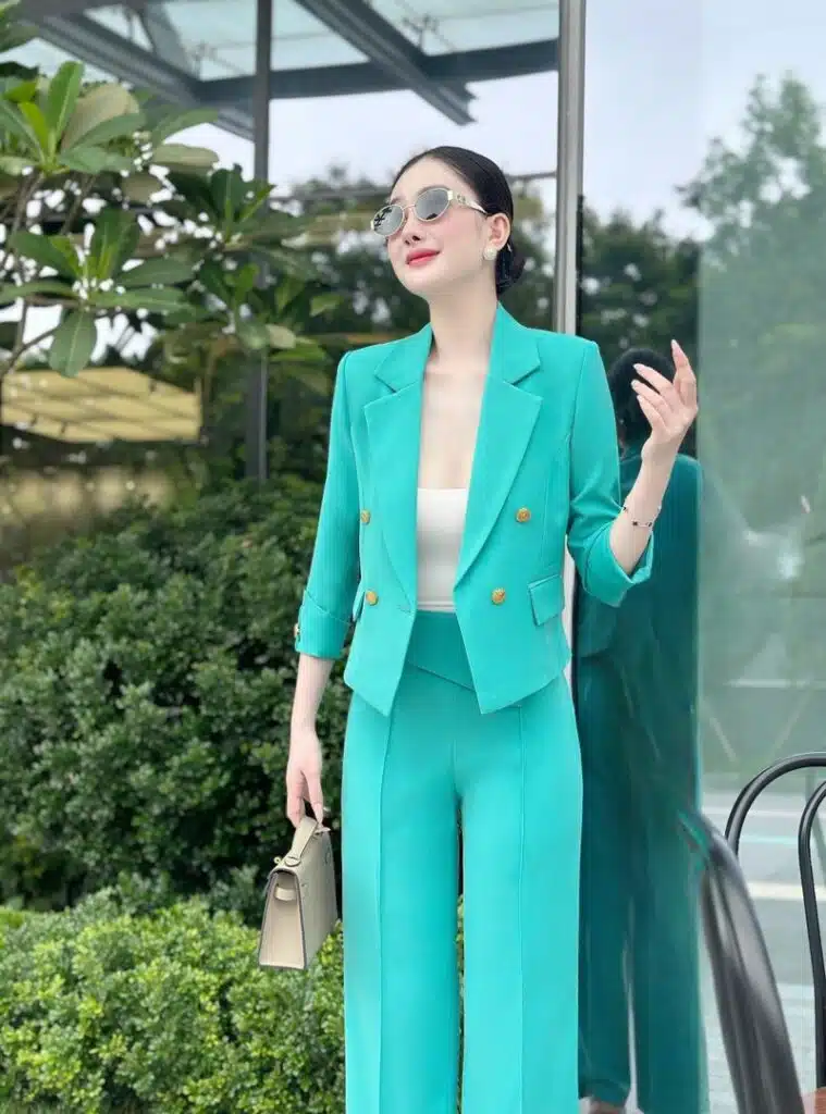 Mẫu đồng phục vest nữ Hàn Quốc 01