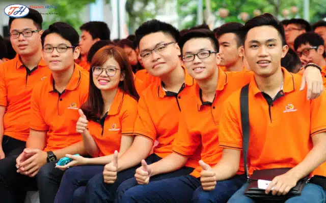 Đồng phục Thanh Hưng chuyên thiết kế và sản xuất áo đồng phục màu cam