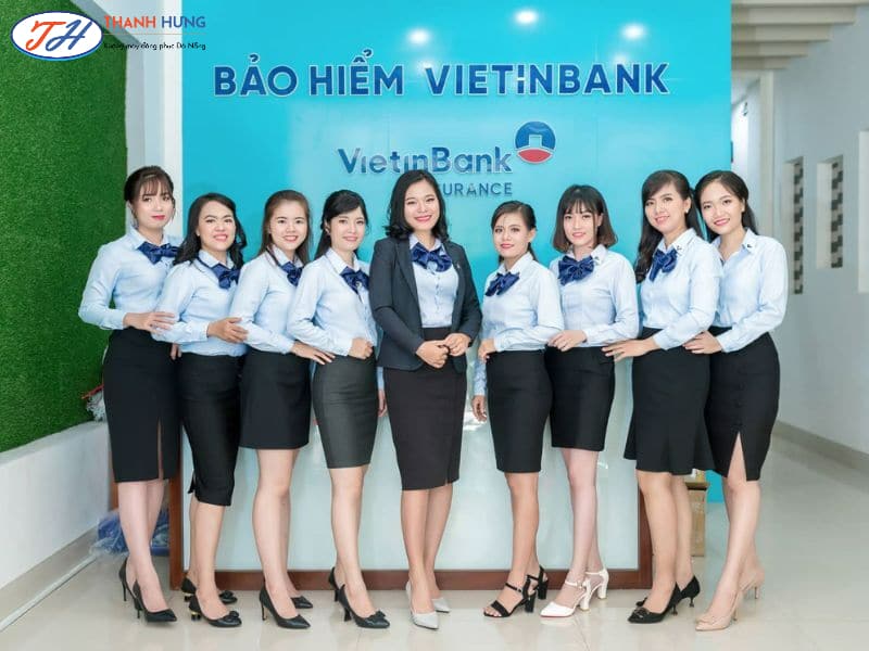 Áo sơ mi đồng phục VietinBank cũng có màu trắng tươi mới