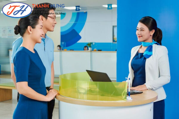 Đồng phục ngân hàng ACB được thiết kế để thể hiện sự chuyên nghiệp
