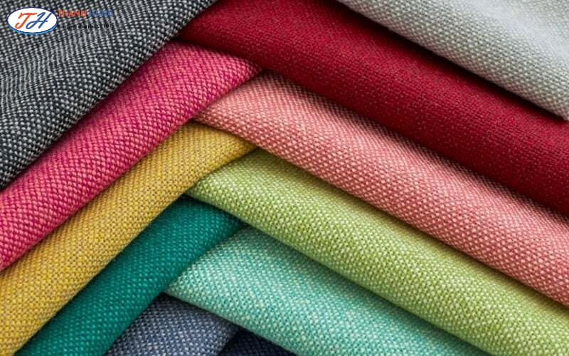 Chọn chất vải phù hợp với kiểu dáng và nhu cầu của doanh nghiệp