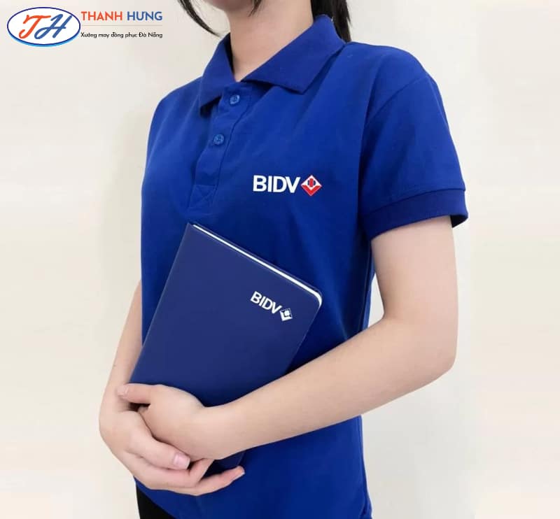 Logo cần in đúng vị trí làm nổi bật thương hiệu