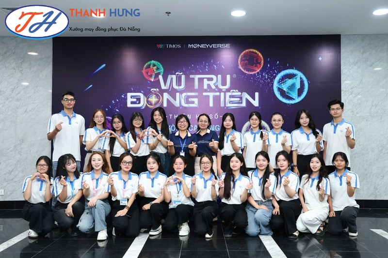 Đồng phục UNETI là yếu tố nhận diện giúp nhận biết sinh viên của trường,