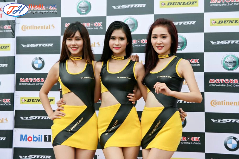 Mẫu đồng phục PG màu vàng đen đẹp mắt cá tính