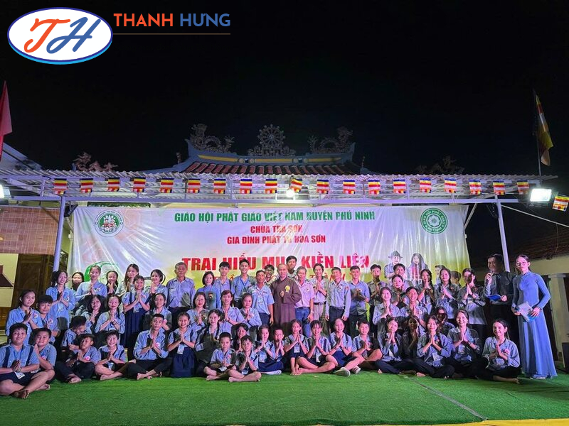 ý nghĩa của đồng phục gia đình phật tử thể hiện tinh thần từ bi và kỷ luật